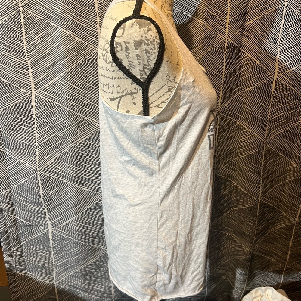Custom made Tank top - Picture 4 of 4